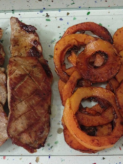 Una foto de Barbacoa de calabaza y secreto ibérico