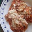 Ravioles de ricota, jamón y nuez con salsa (mi) bolgnesa
