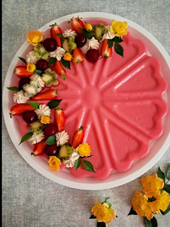 عکسی از دستور کرم باواریا با پودر ژله