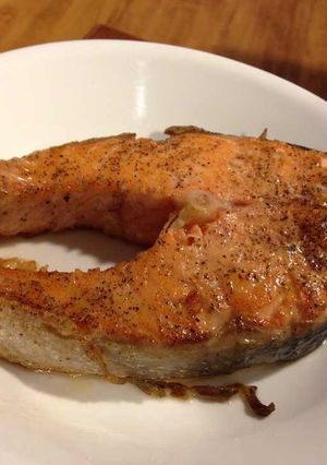 烤箱-簡單烤鮭魚 的食譜成品照片