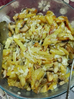 عکسی از دستور سیب زمینی سرخ شده😍