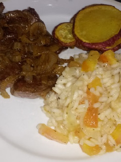 Foto de Risoto de Tomate e Manjericão