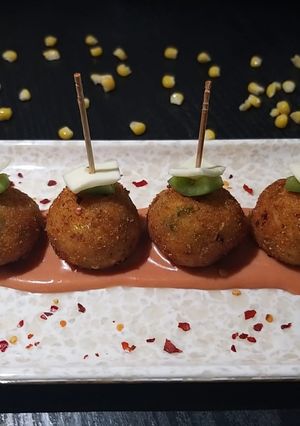 ચીઝ કોર્ન બોલ (Cheese Corn Ball) રેસીપી મુખ્ય ફોટો