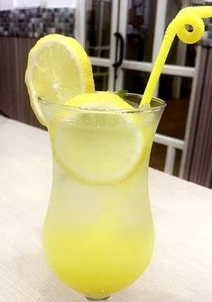 A picture of Rosemary Citrus Spritzer.