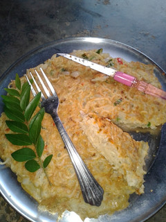 ஆம்லெட் நூடுல்ஸ் (Omelette noodles recipe in tamil) செய்முறை முக்கிய புகைப்படம்