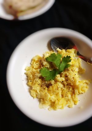 A picture of Scrambled Eggs.