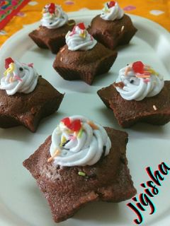 चॉकलेट कप केक (Chocolate cup cake recipe in hindi) रेसिपी मुख्य फोटो