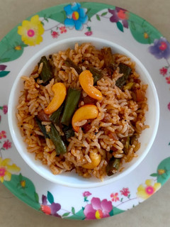 பீன்ஸ் புலாவ் (Beans pulaov recipe in tamil) செய்முறை முக்கிய புகைப்படம்