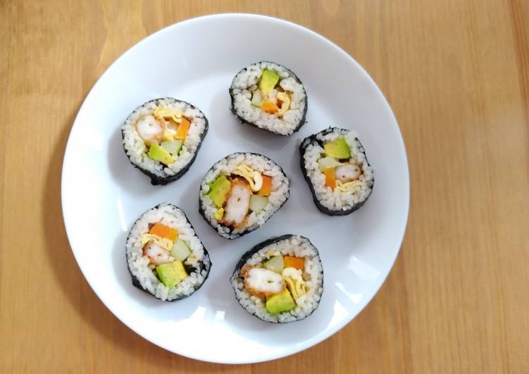 Cara Membuat California Roll Sushi Yang Enak
