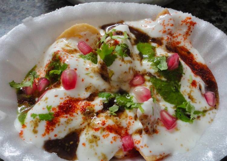 How to Prepare Super Quick Homemade Bhalla-Papdi Chaat