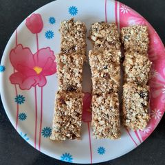 Granola bar A picture of Granola bar.