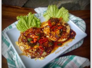 Foto resep Telur Ceplok Siram Tumis Kecap
