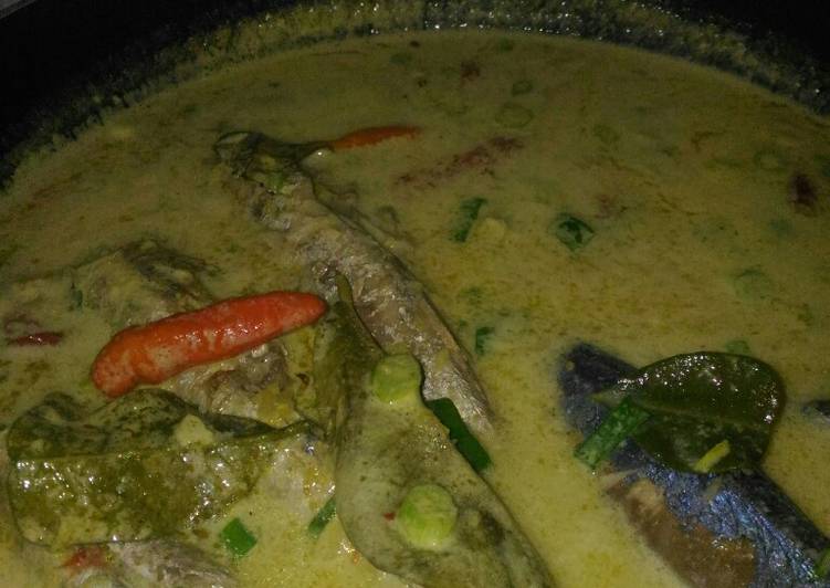 Resep Mangut Ikan Salem, Bisa Manjain Lidah