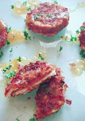 Foto principal de Medallones de queso fresco y Paté de oca con reducción de melocotón al Palo cortado