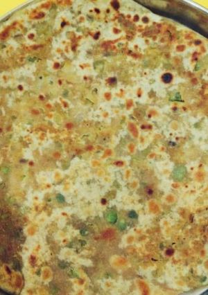 A picture of Peas Paratha.
