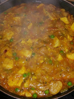 Una foto de Arroz con carne y verduritas