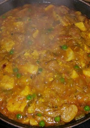 Una foto de Arroz con carne y verduritas