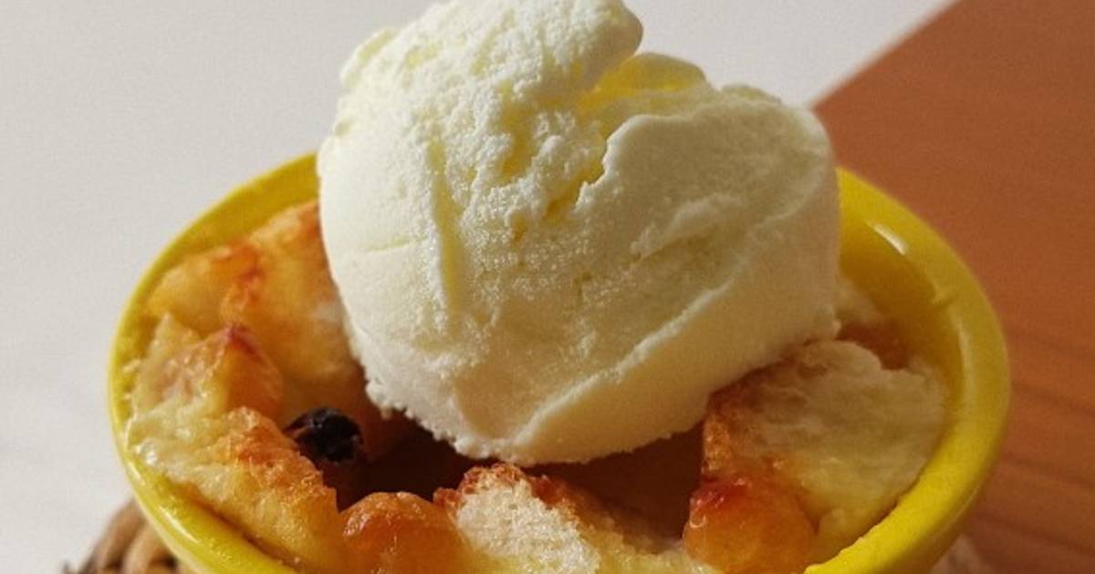 Resep Simple Bread Pudding ala Breadtalk oleh irma_ageng Cookpad