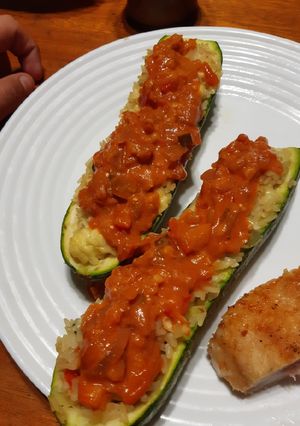 Una foto de Zucchini relleno