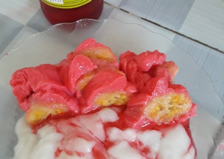 Es pisang pink