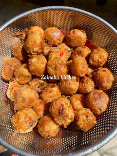 A picture of Yam balls🍽.
