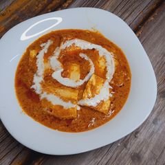 A picture of Shahi Paneer.