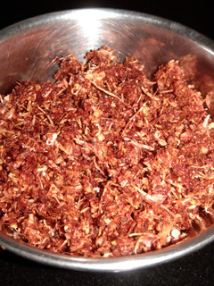 लसणाची चटणी (lasnachi chutney recipe in marathi) रेसिपी चे मुख्य फोटो