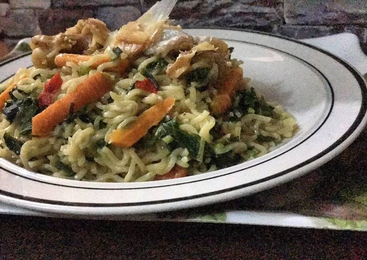 Recipe of Award-winning Noodles veggies with Stockfish flakes