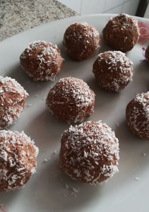 Una foto de Cocadas (sin hornear) Cetogénica/Keto/ Método Grez