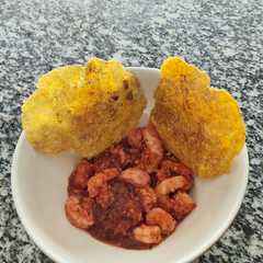 Una foto de Cóctel de camarones / ceviche colombiano
