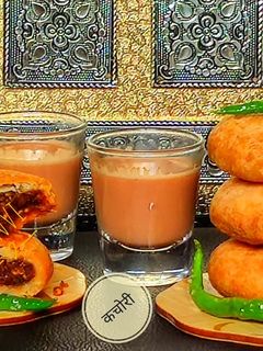 कचोरी (kachori recipe in marathi) रेसिपी चे मुख्य फोटो