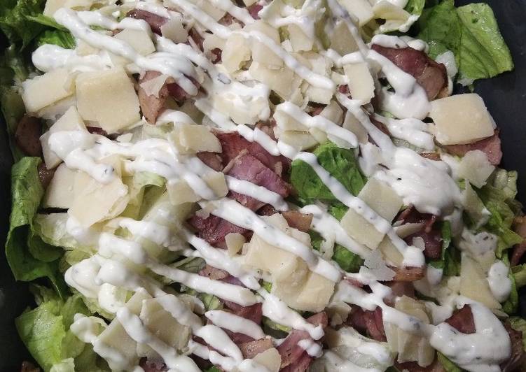 Ensalada bacon & césar