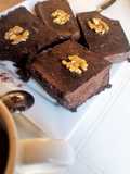 Brownies con ganache, veganos, sin azúcar y sin harina 🖤