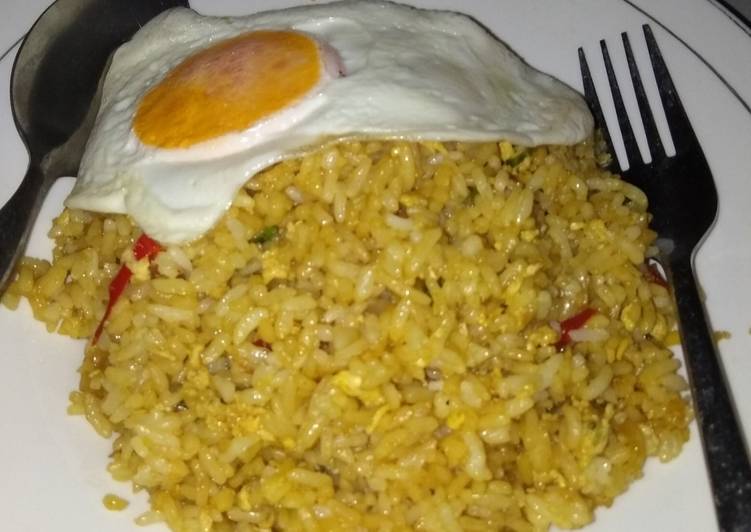 Resep Nasi goreng telor mata sapi yang Bikin Ngiler