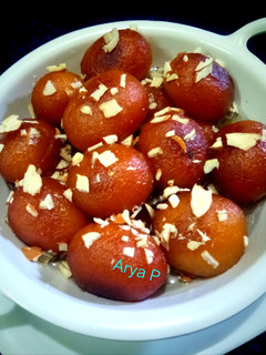 A picture of सूजी गुलाब जामुन (suji gulab jamun recipe in Hindi).
