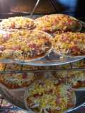 Pizzas personales crujientes, súper rápidas y fáciles