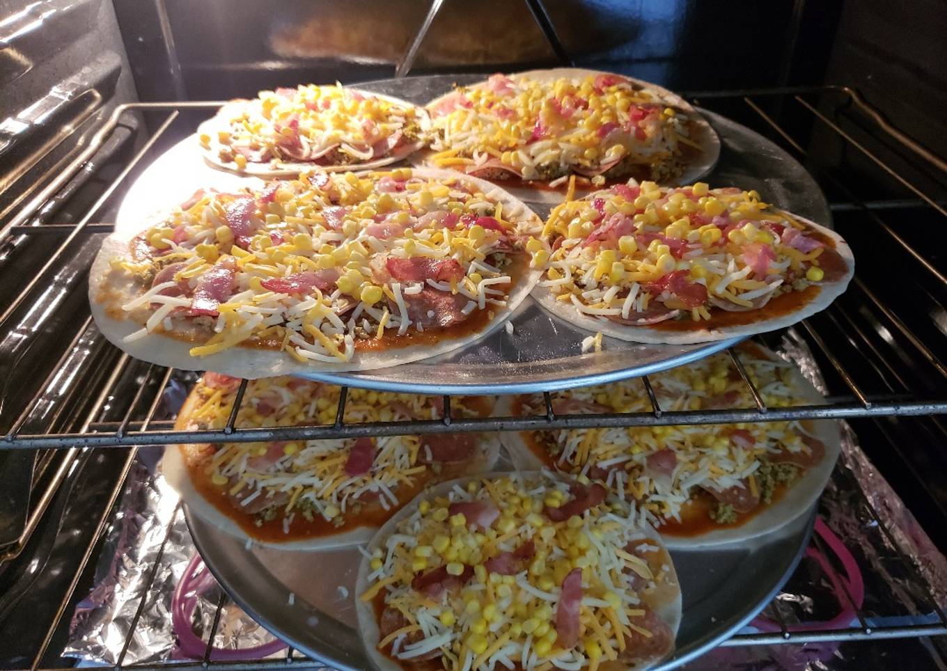 Pizzas personales crujientes, súper rápidas y fáciles