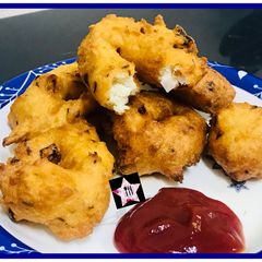 A picture of Breakfast Vadas.
