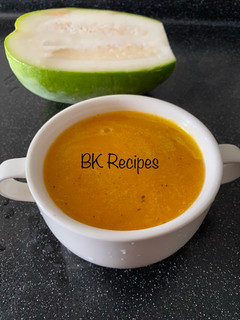 நீர் பூசணிக்காய் சூப்/ White Pumpkin Soup (Neer poosanikkaai soup Recipe in Tamil) செய்முறை முக்கிய புகைப்படம்