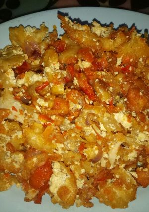 Foto resep Ayam Tahu Geprek Sambal Bawang. Pedas Maknyus!!