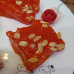 A picture of Karachi halwa.