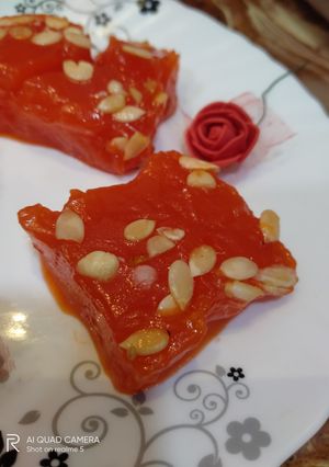 A picture of Karachi halwa.