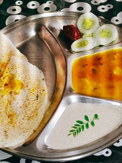 रवा डोसा (Rava dosa recipe in hindi) रेसिपी मुख्य फोटो