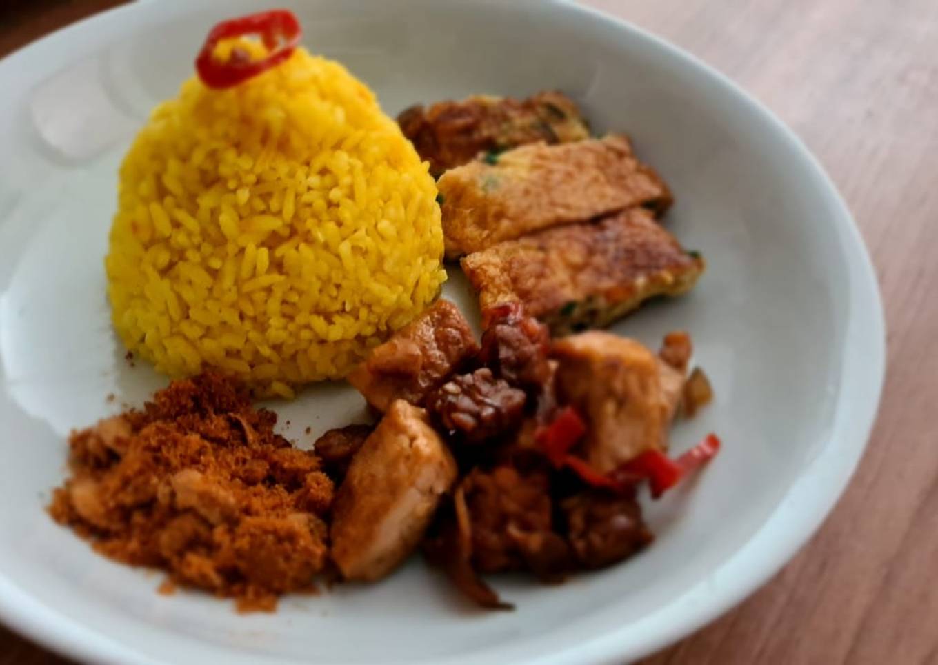 Nasi kuning rice cooker
