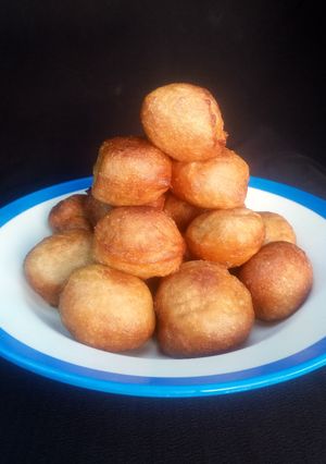 A picture of Simple and easy puff puff.