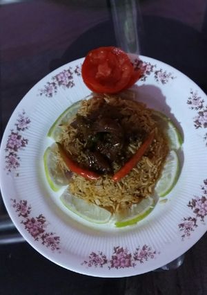 A picture of Chilli chicken Rice.