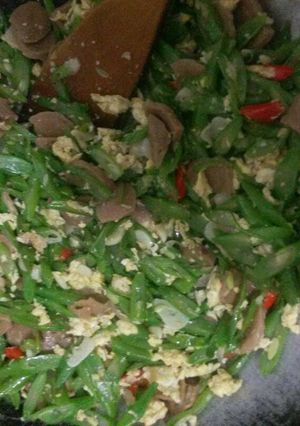 Foto resep Oseng buncis telur bakso