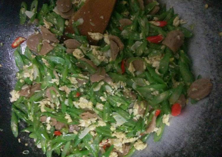 Oseng buncis telur bakso
