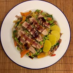 A picture of Seared teriyaki tuna with buckwheat soba and edamame beans GF 🇯🇵.