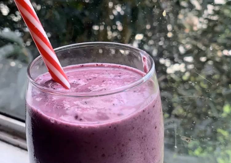 Easiest Way to Make Perfect Blueberry Smoothie